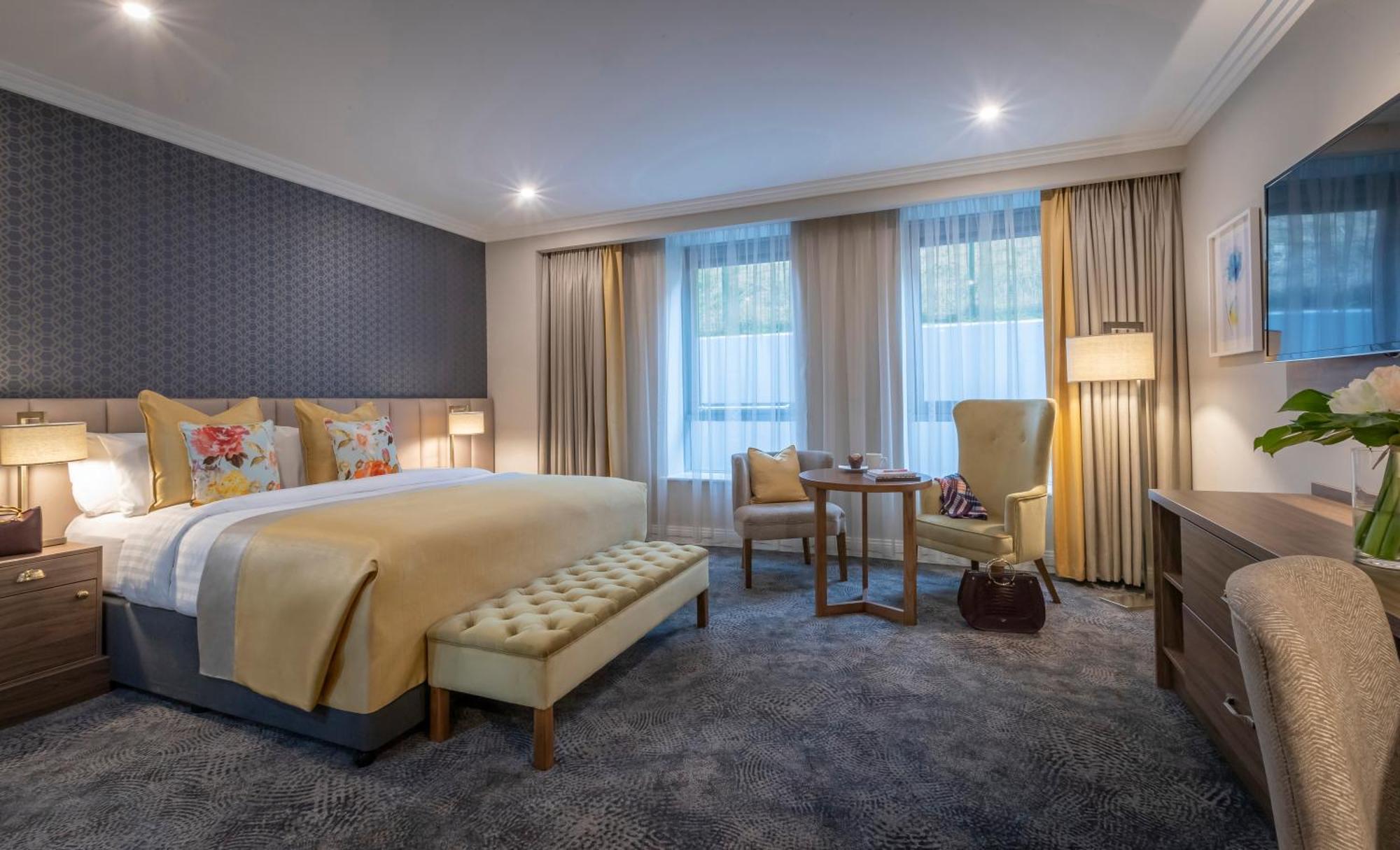 Castletroy Park Hotel Suites ลิเมอริค ภายนอก รูปภาพ