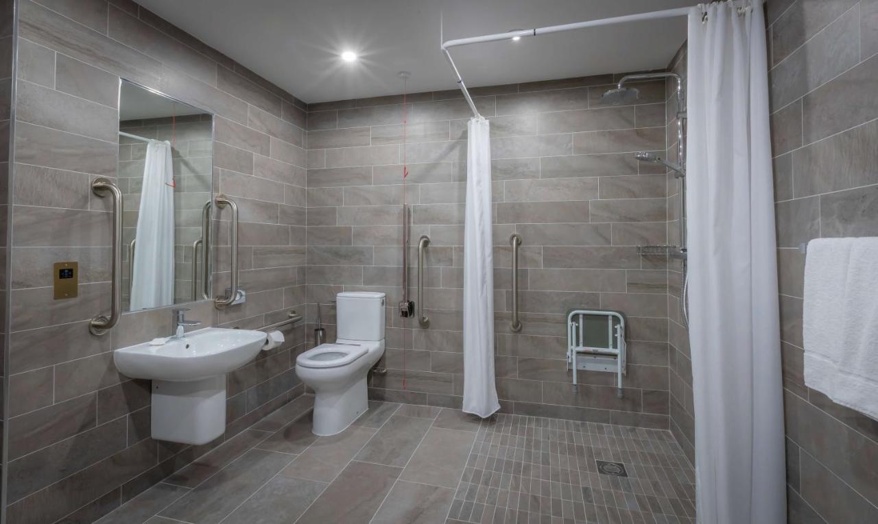Castletroy Park Hotel Suites ลิเมอริค ภายนอก รูปภาพ